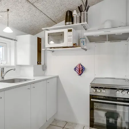 度假居 Sylvana - 75m From The Sea By Interhome