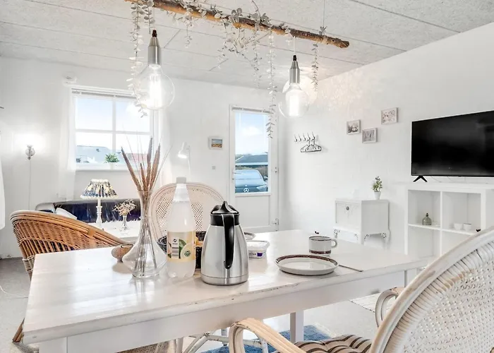 Sylvana - 75m From The Sea By Interhome בית נופש *